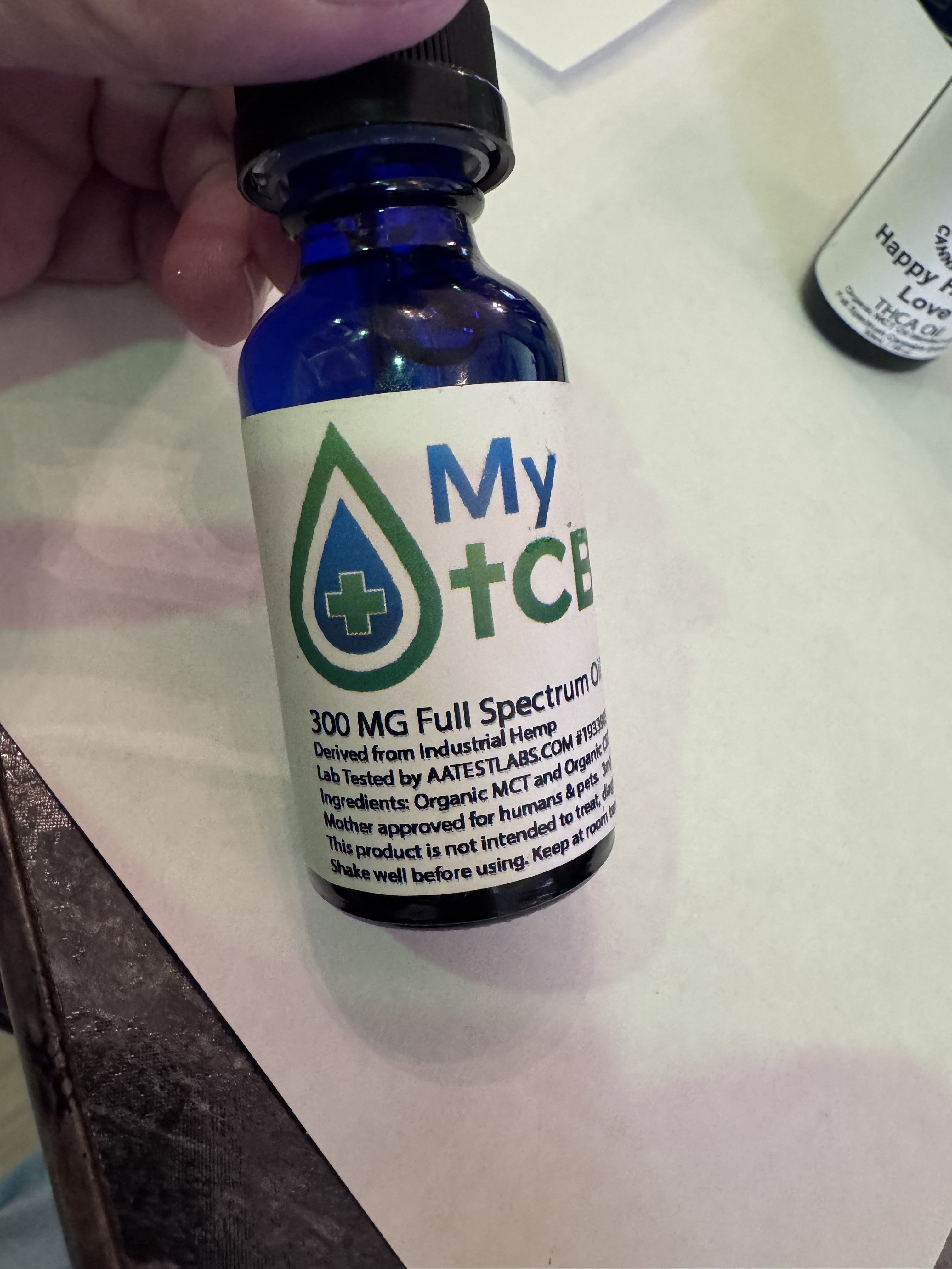 Free Medicare CBD - 350mg Full Spectrum CBD oil - Good for people and pets!